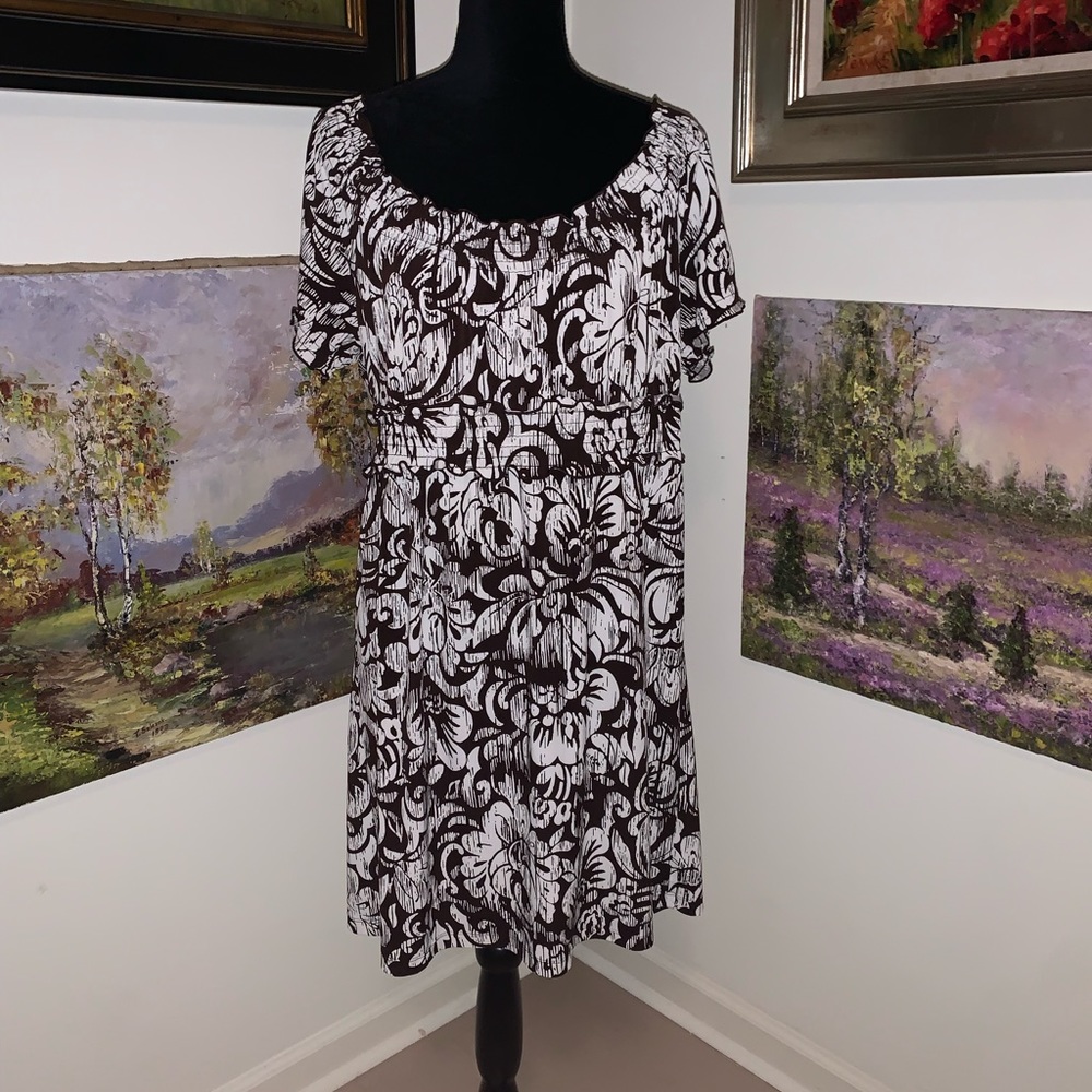 🐠 ENFOCUS STUDIO dress size 8